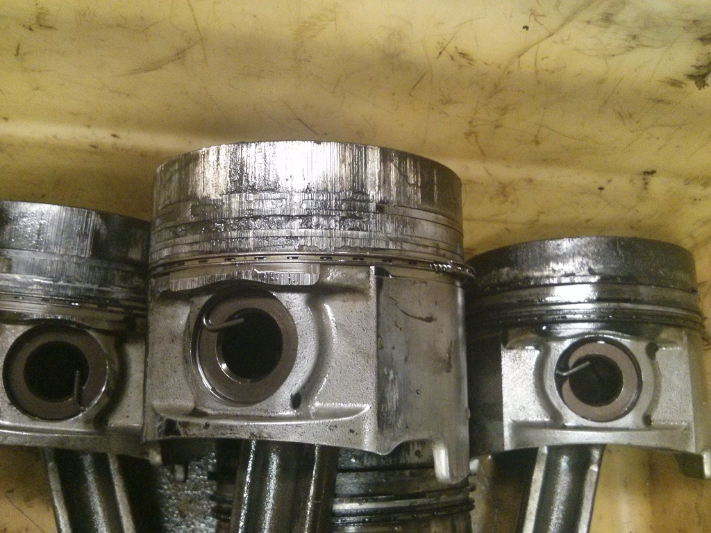Piston_sides.jpg