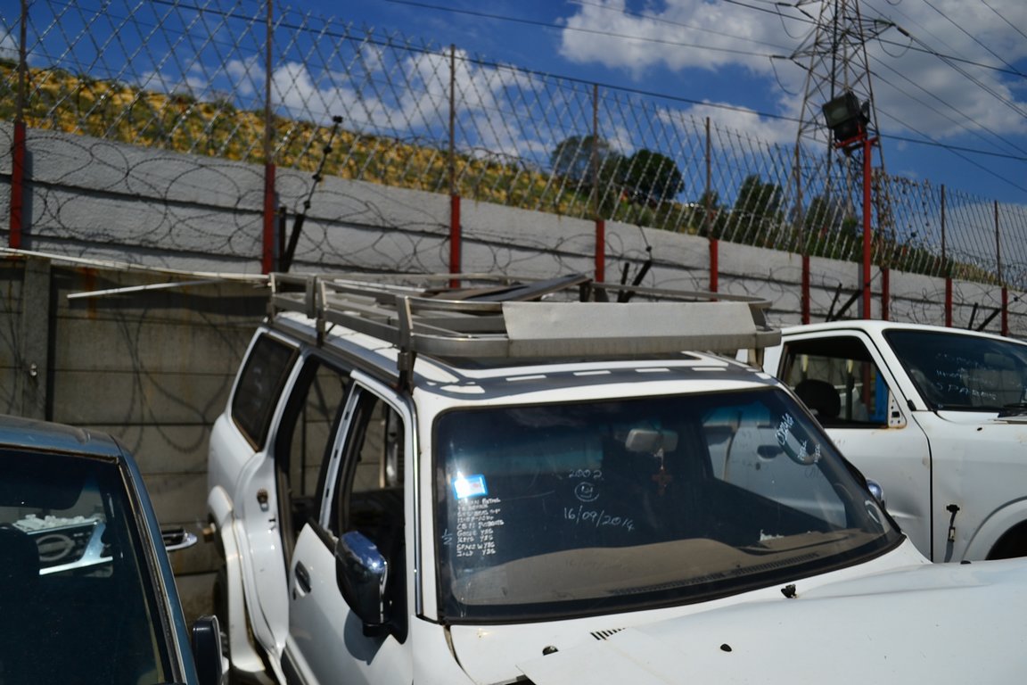 Roofrack for sale (1).jpg