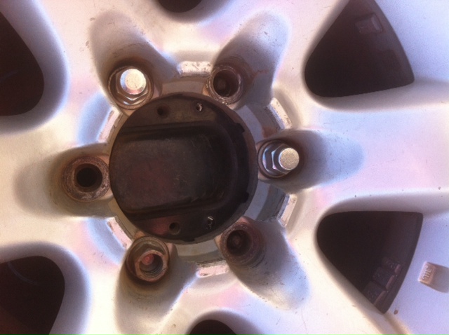 locknut2.JPG