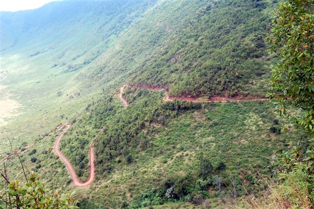 Crater accent road.JPG