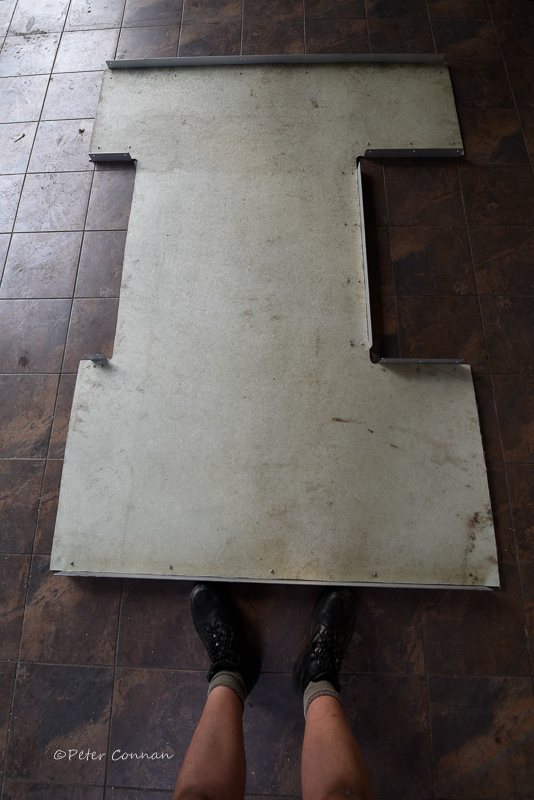 the top with corners glued and riveteed on.