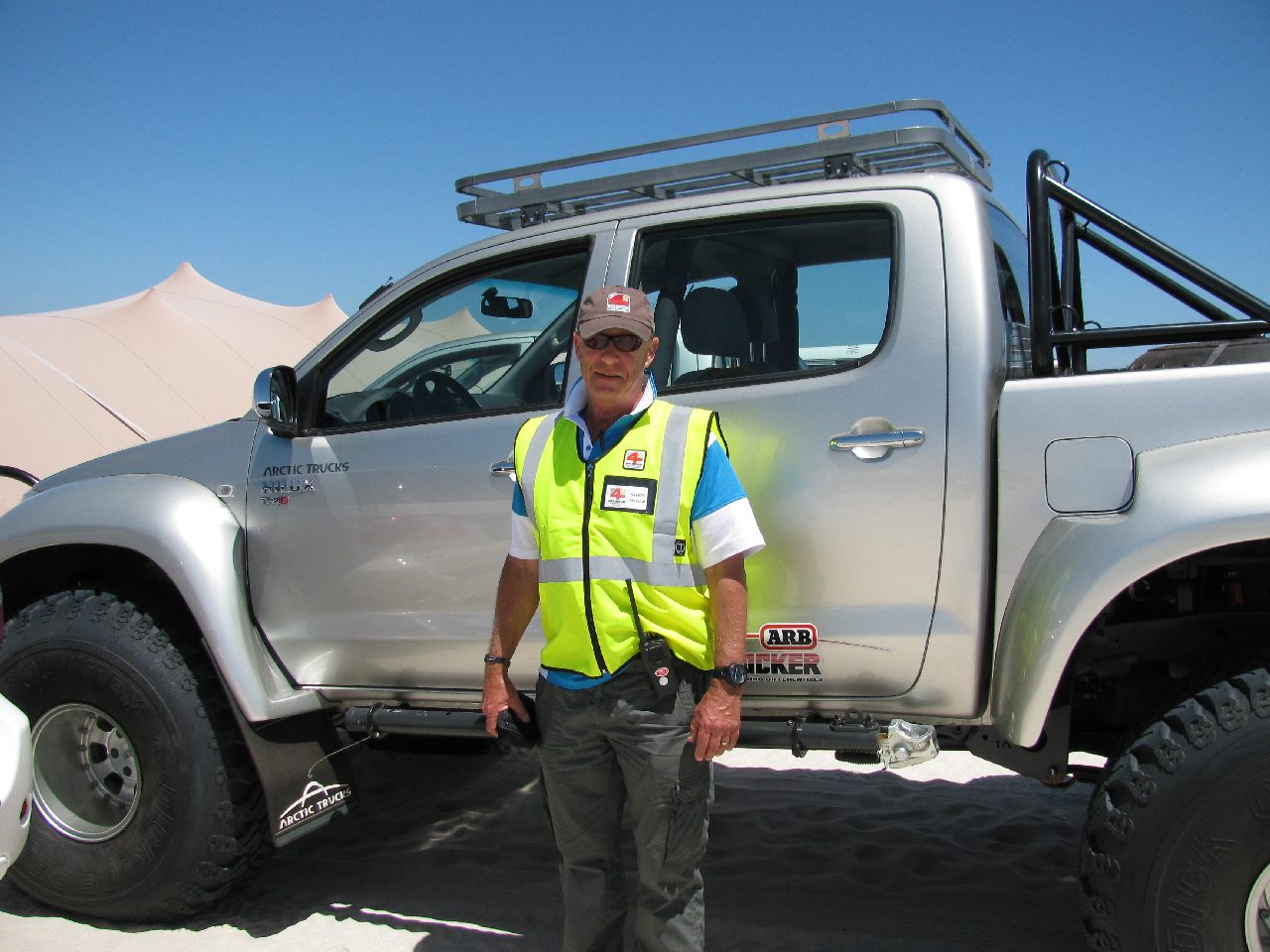 4X4 FUN DAY and Hilux  2010-5.jpg
