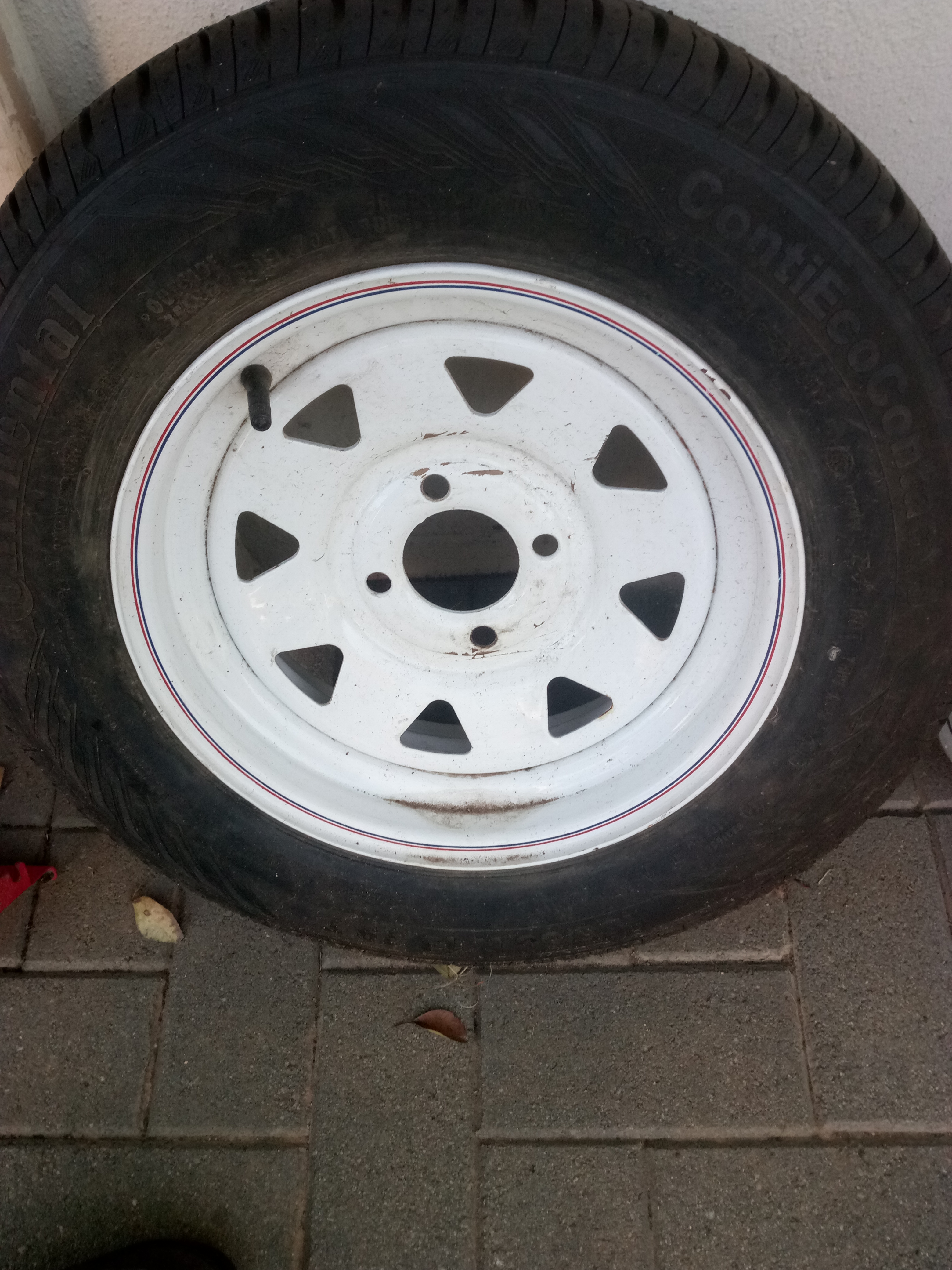 Trailer wheel & tyre 155-80-R13.jpg