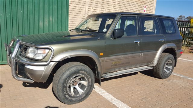 2000 Nissan Patrol LWB 4.5 GRX - Before Mod LWB