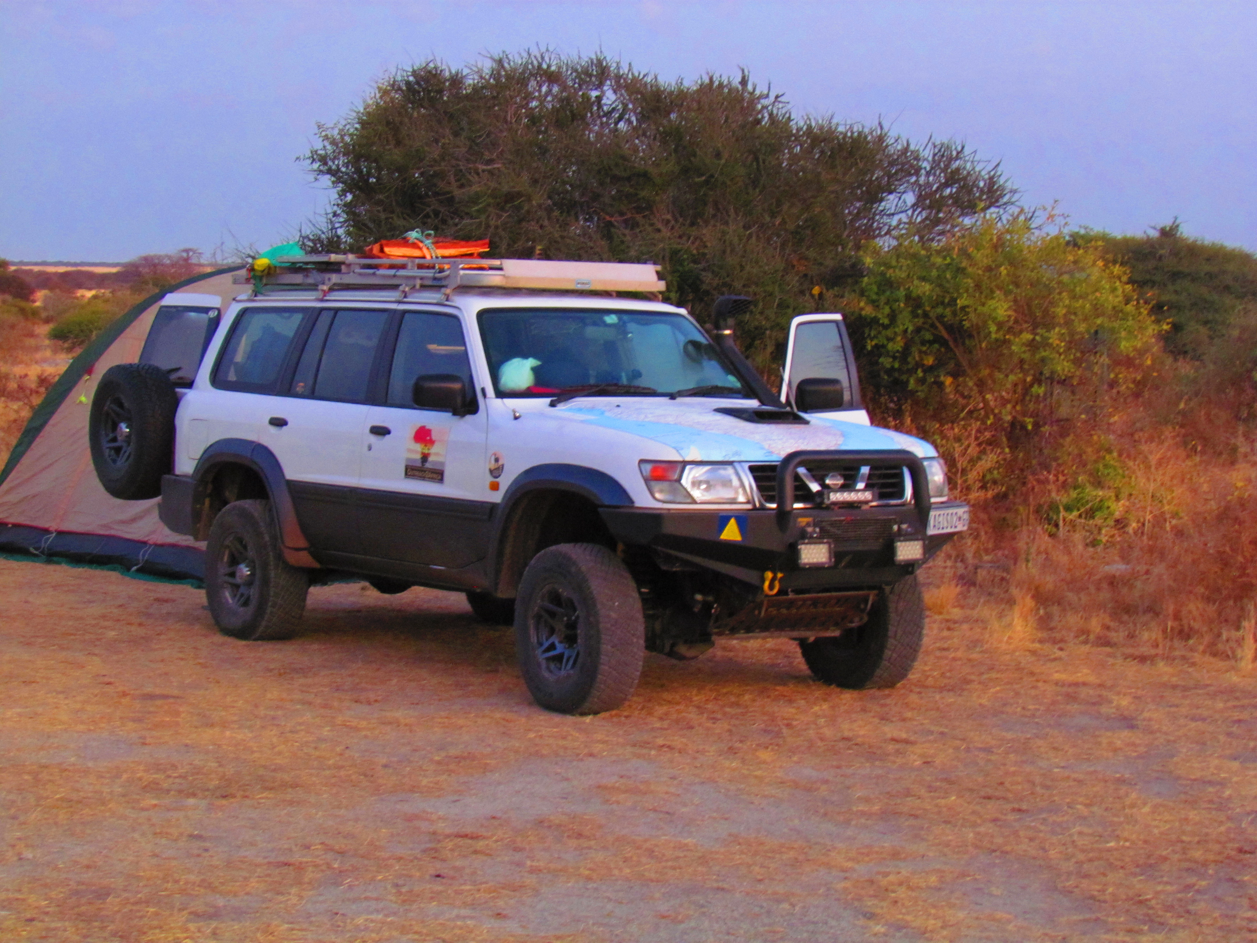 iNyathi: KUBU Eiland; Campsite #3