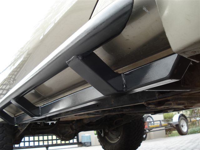 Underneath ,taken from front right