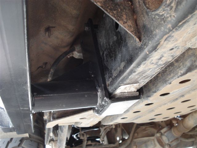 Rear bracket