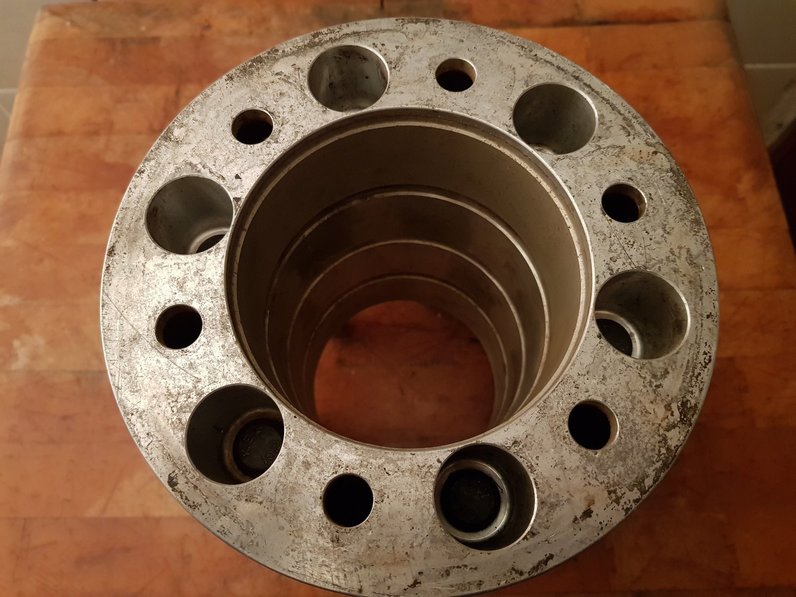 Aluminium 50mm Spacers With Nuts (3).jpg
