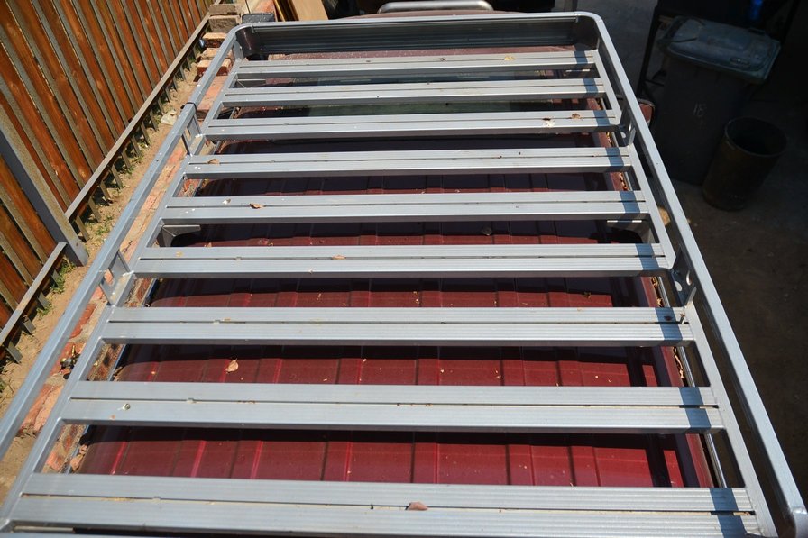 Frontrunner S2000 Roofrack (10).jpg