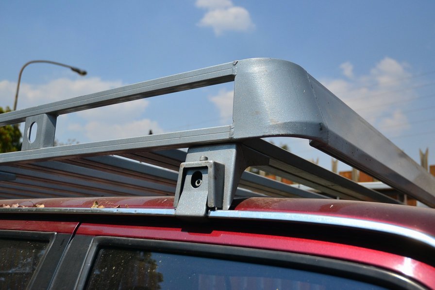 Frontrunner S2000 Roofrack (3).jpg