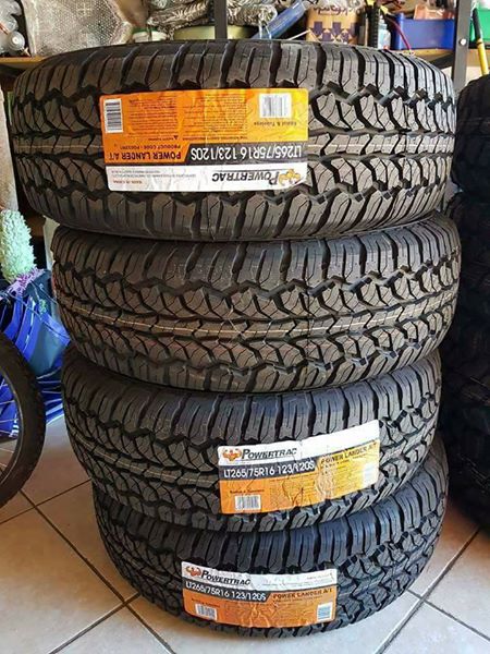 Tyres 2.jpg