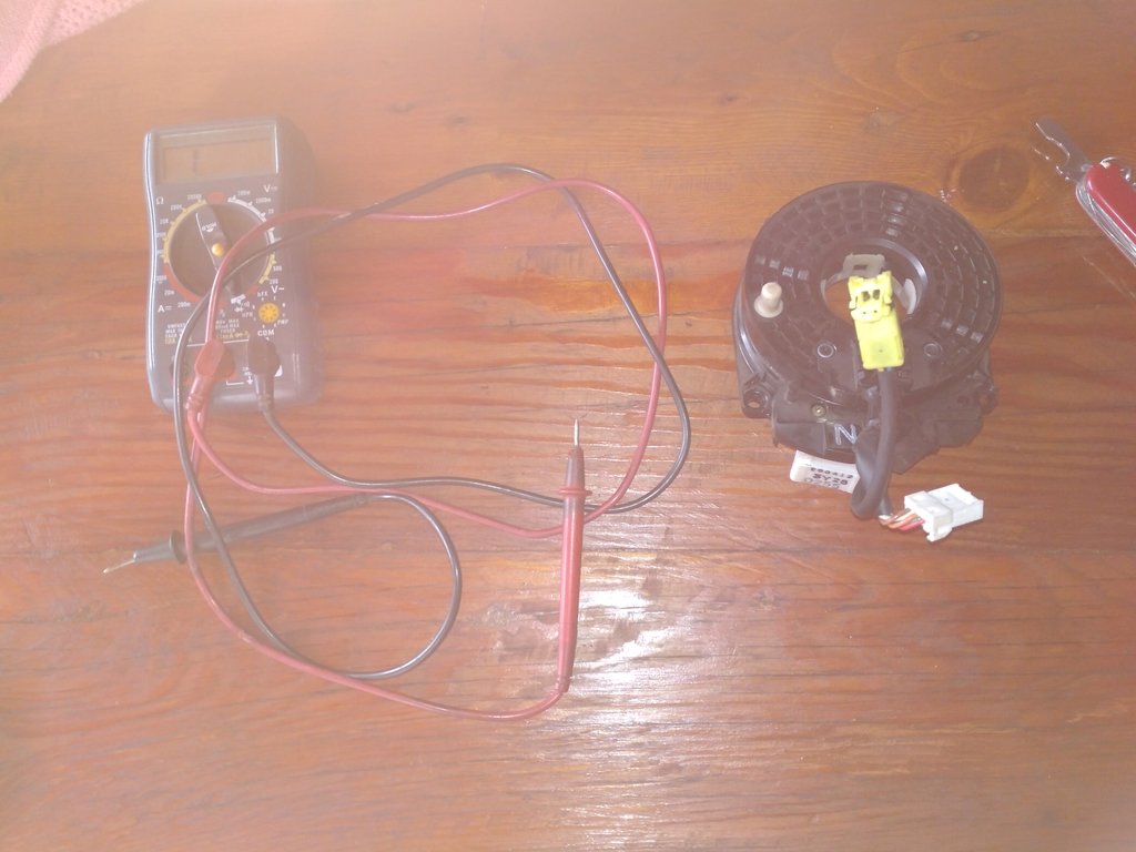 20180403 Steering wheel clock spring on table.jpg