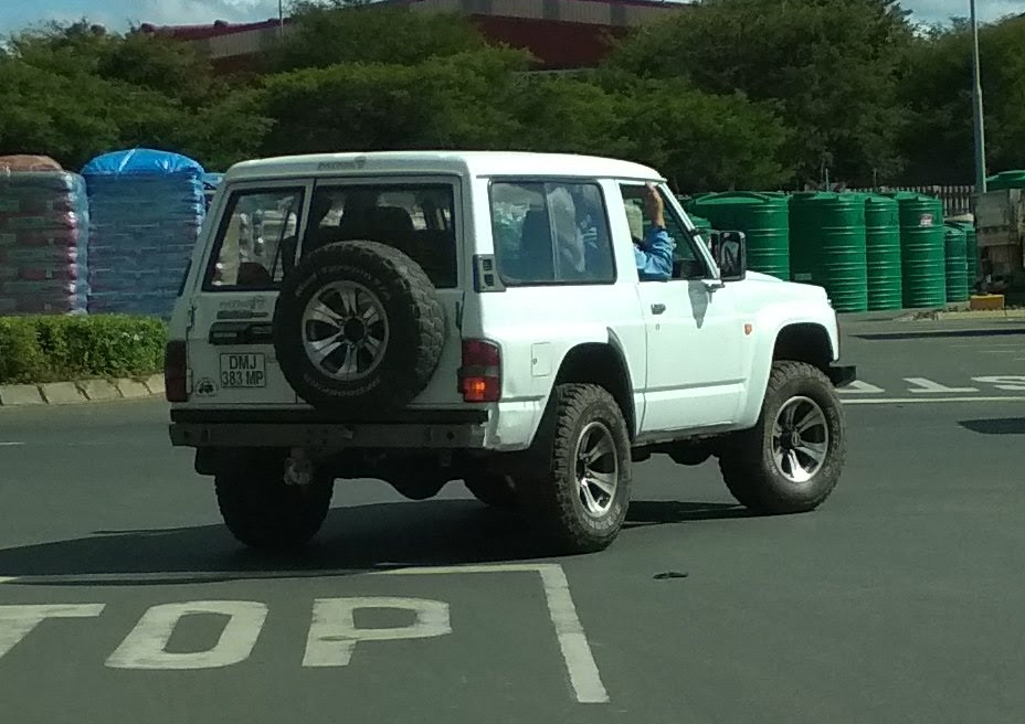 20180520 Nissan at Builderswarehouse.jpg