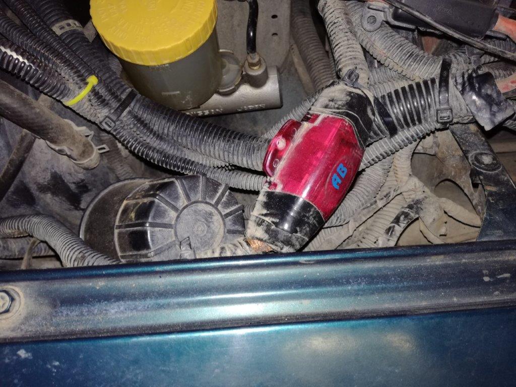 Amplifier fuse wiring exposed 1.jpg