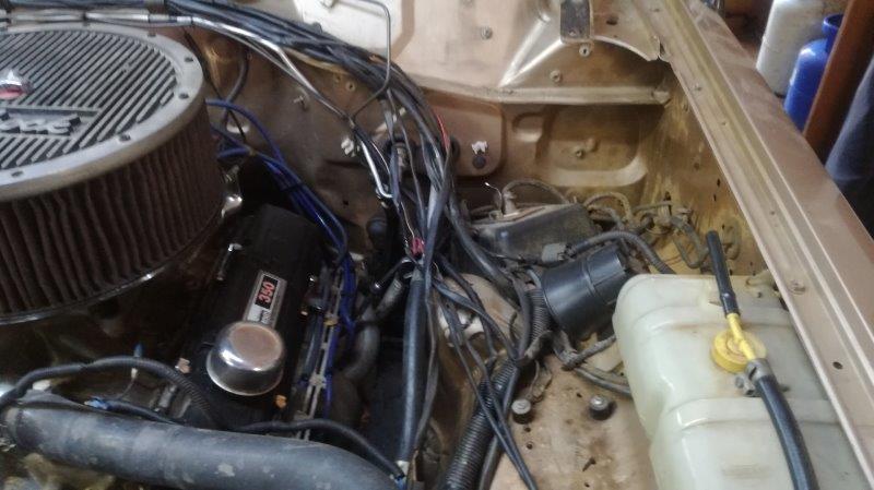 2. Engine bay passenger 1.jpg
