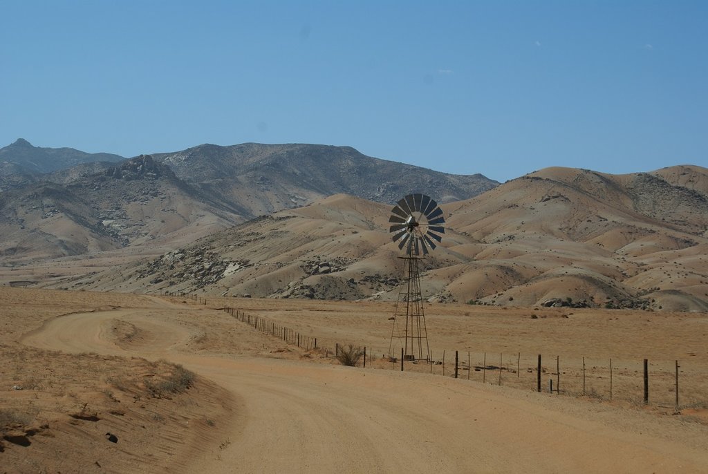 B12 Good dirt road.JPG