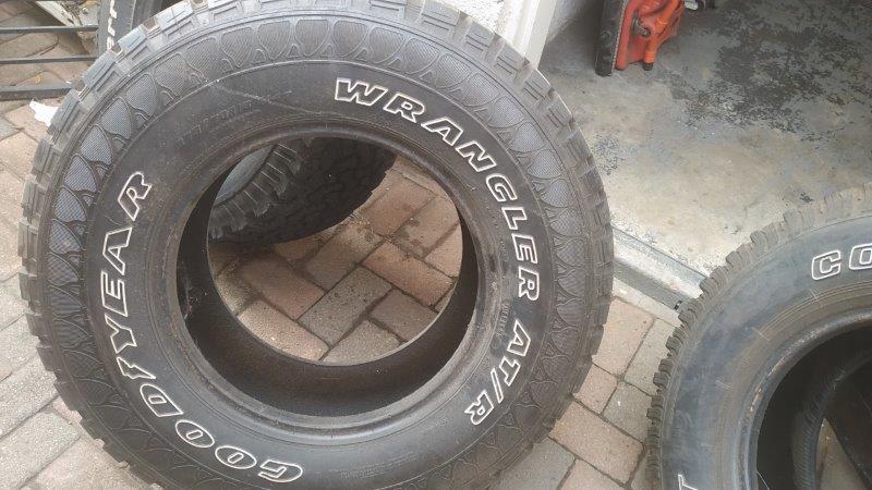 Wrangler 1.jpg