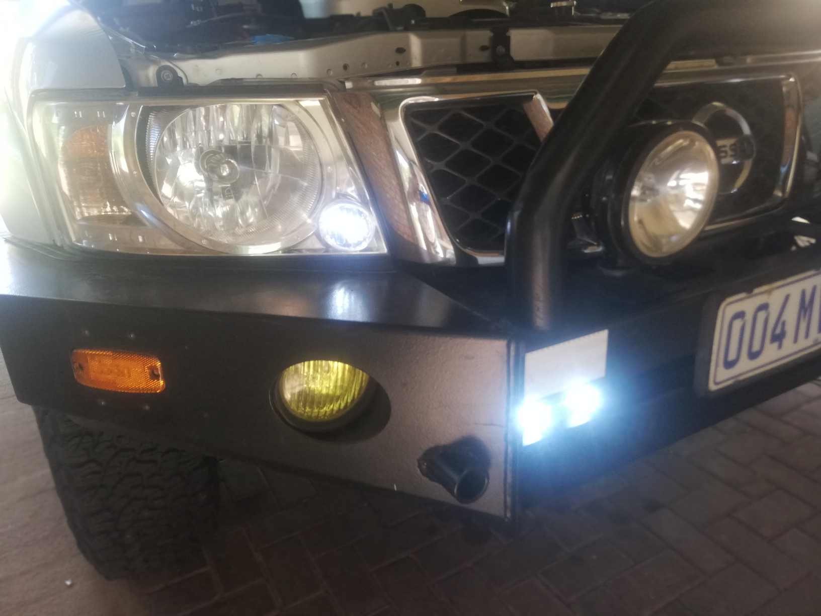 4. Patrol DRLs & Park Lights On.jpg