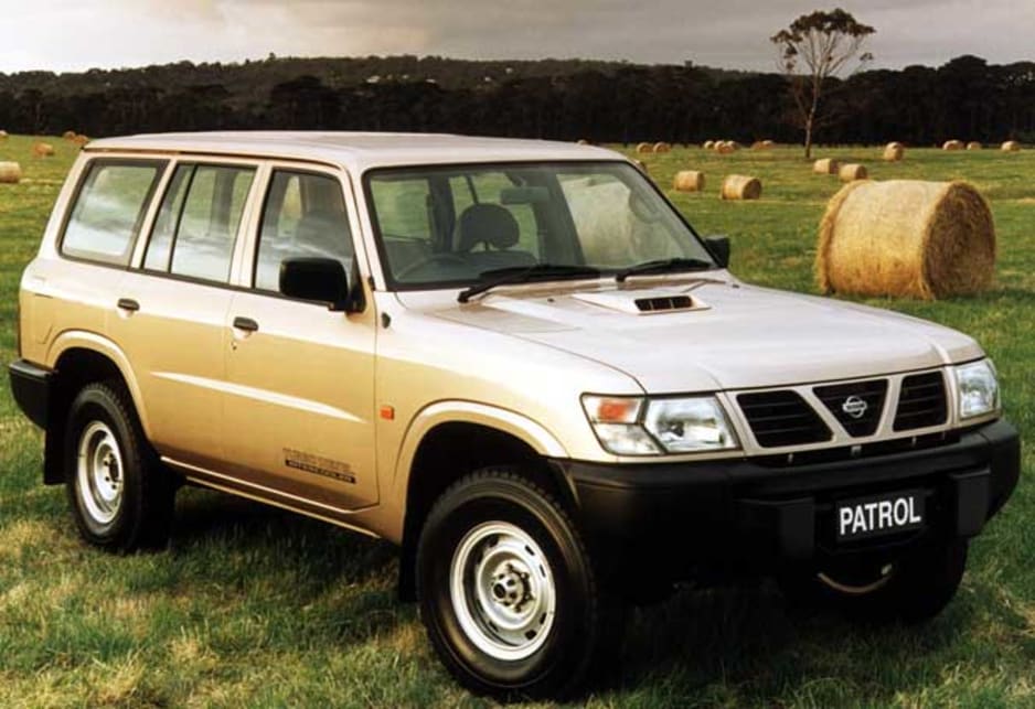 Nissan-GU-Patrol-1998-6.jpg