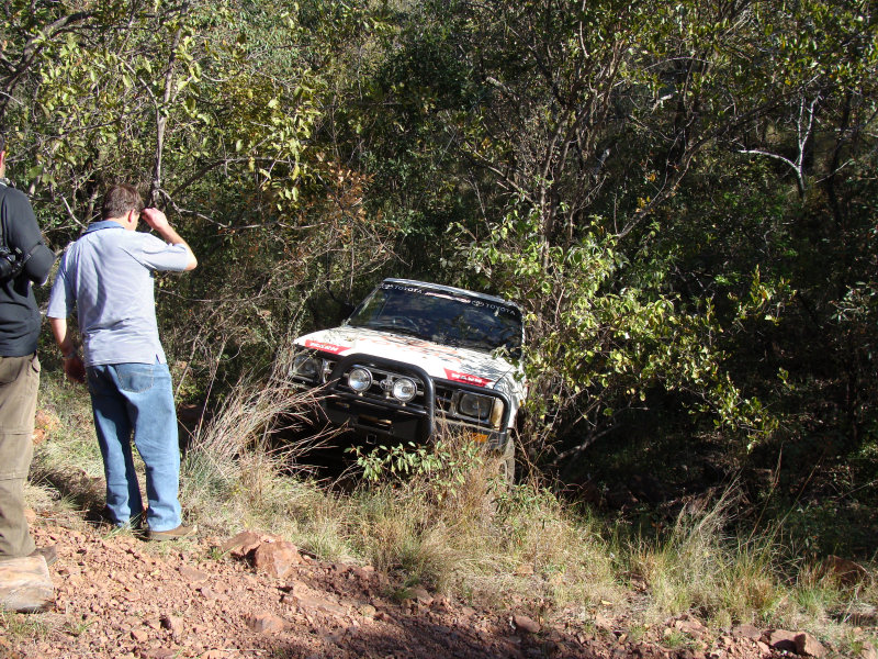 The Hilux breaks a prop-shaft and Kobus ends up next to the obstacle