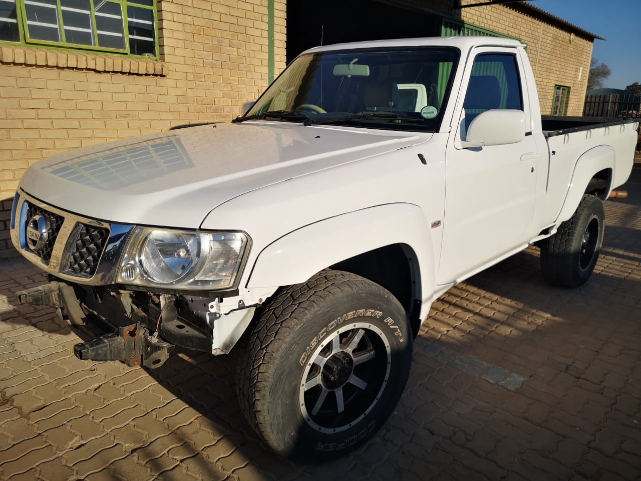 Front bumper to be fitted by client