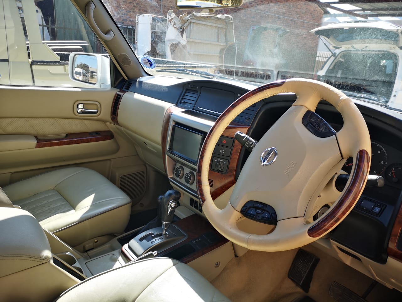 Front dash fitted in LDV