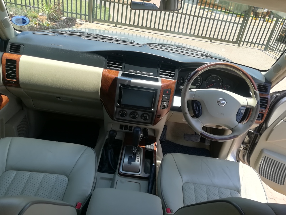 SUV Front dash to be fitted into S/Cab LDV
