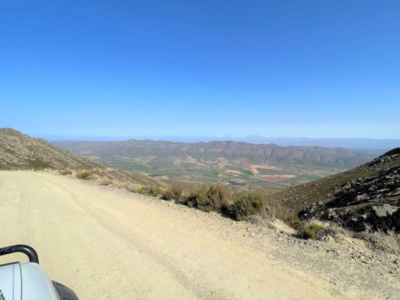 Decending towards Oudtshoorn