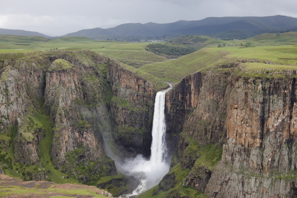 Maletsunyane falls.jpg