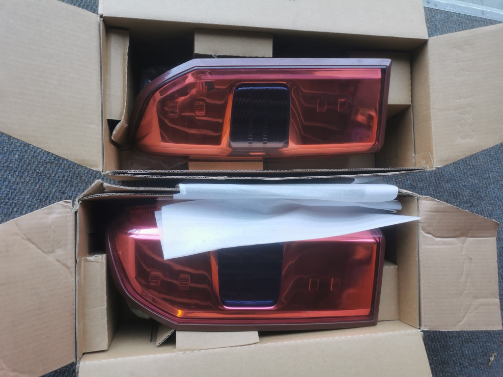 Rear Lights (Dummy)