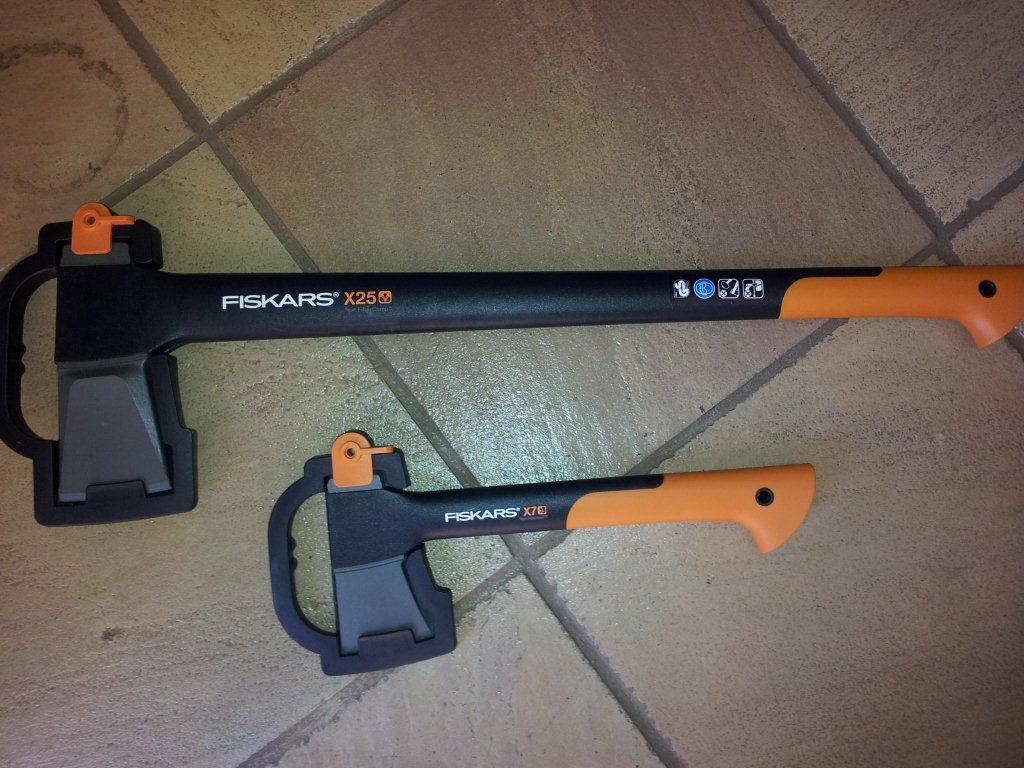 Fiskars X25 and X7