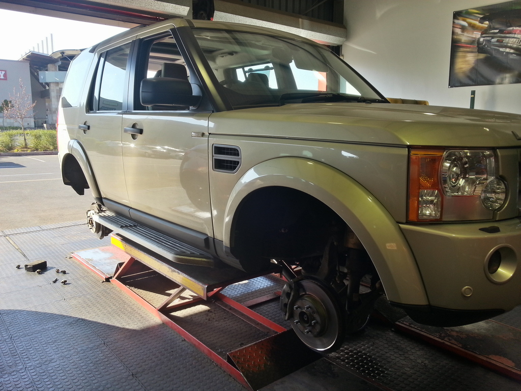 Taking off the muds, to go to the Patrol