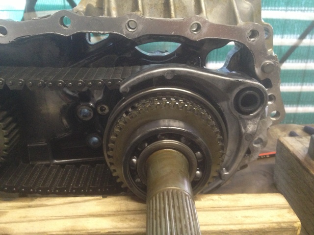 When shifting to 4H this selector engage the gears to start driving the chain