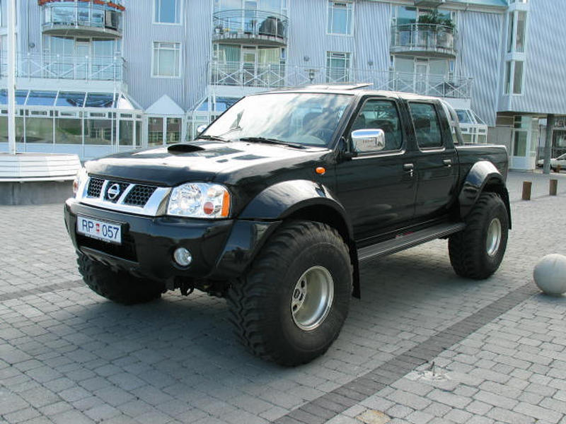 UKNavara.jpg
