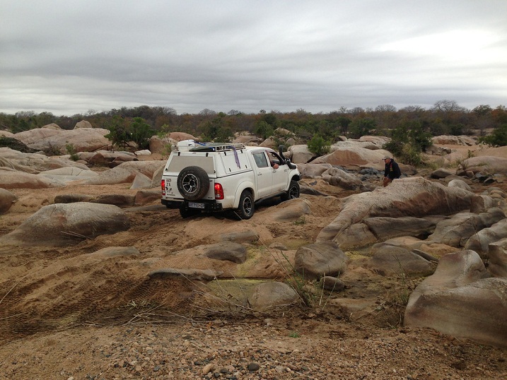 Planning a route through some rocks