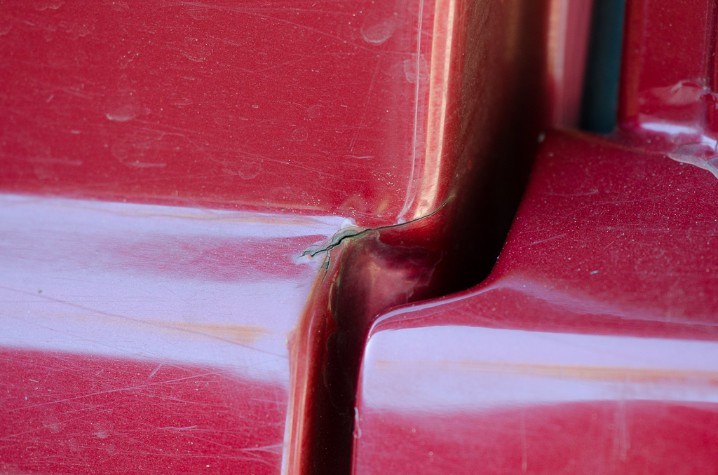 cracks-8228.jpg