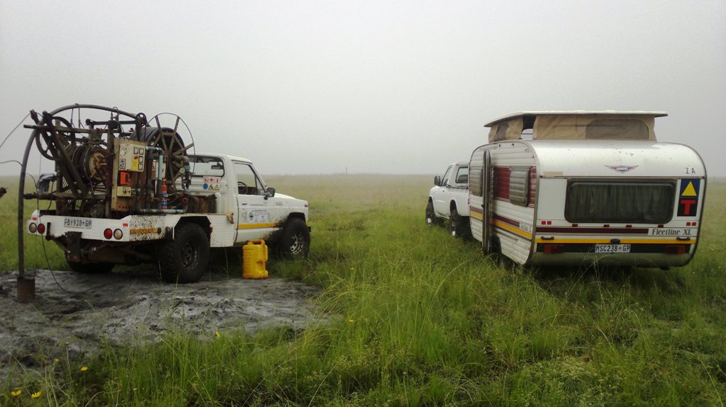Misty and muddy near Breyten Standerton..jpg