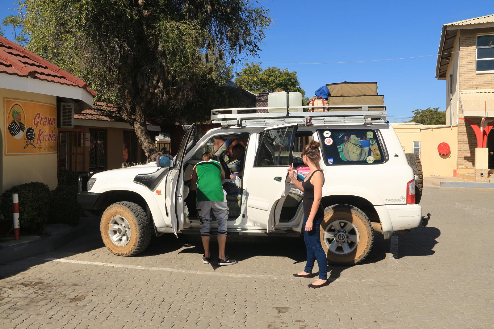 Arrival at Lethlakane
