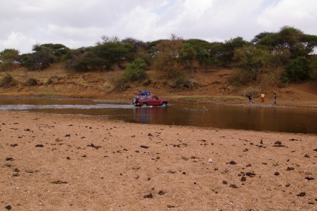 Crossing the mighty Letaba..jpg