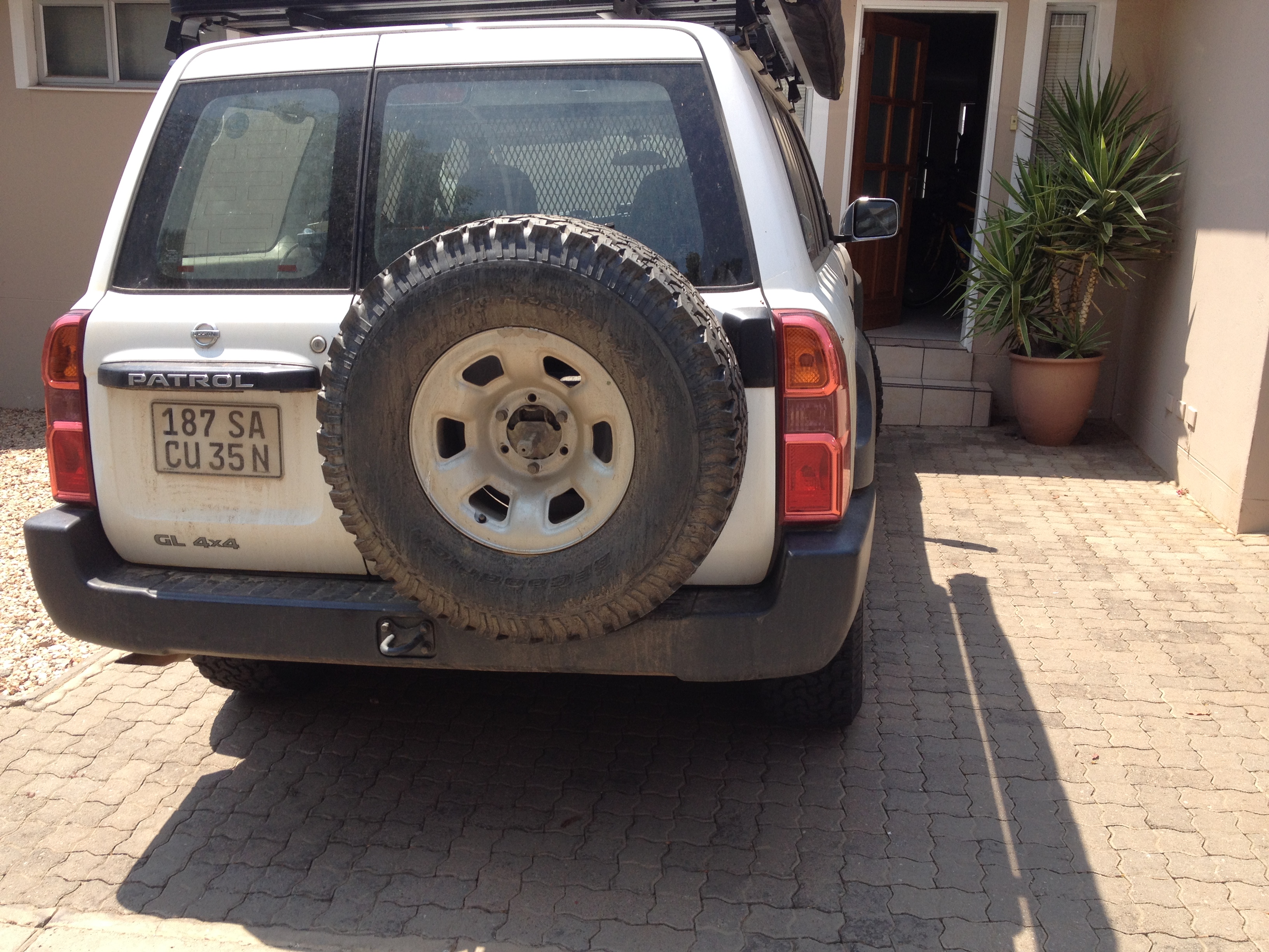 My Patrol with bumper that needs to be replaced