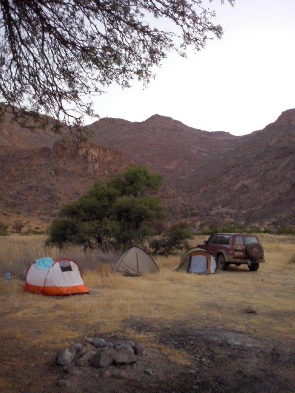 2014 Trip Messum Crater, Amis and koppie alleen (13).jpg